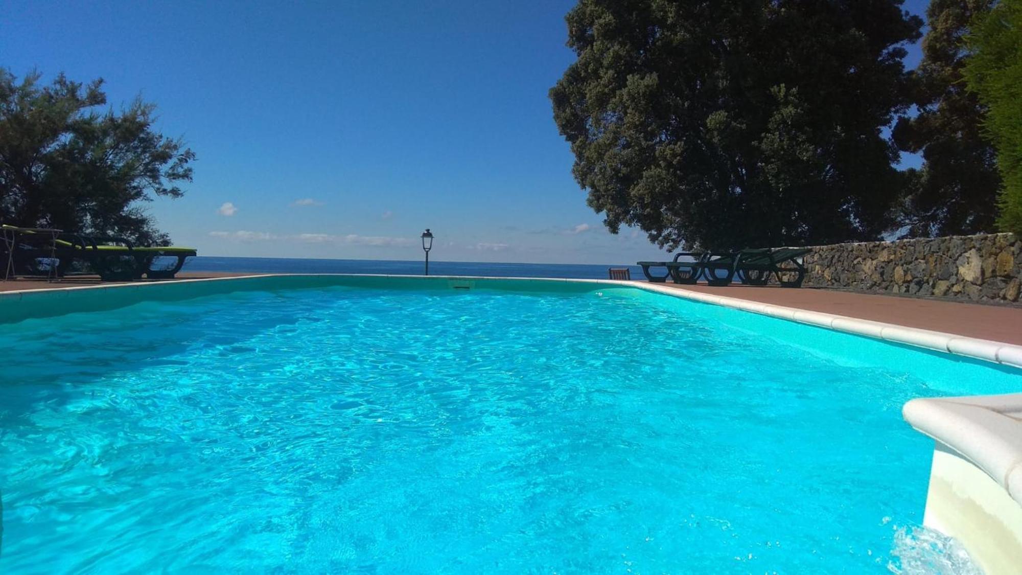 ALLuar Lodge Angra do Heroísmo Exteriör bild
