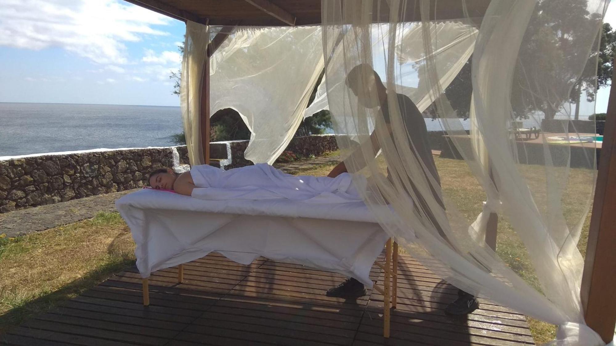 ALLuar Lodge Angra do Heroísmo Exteriör bild